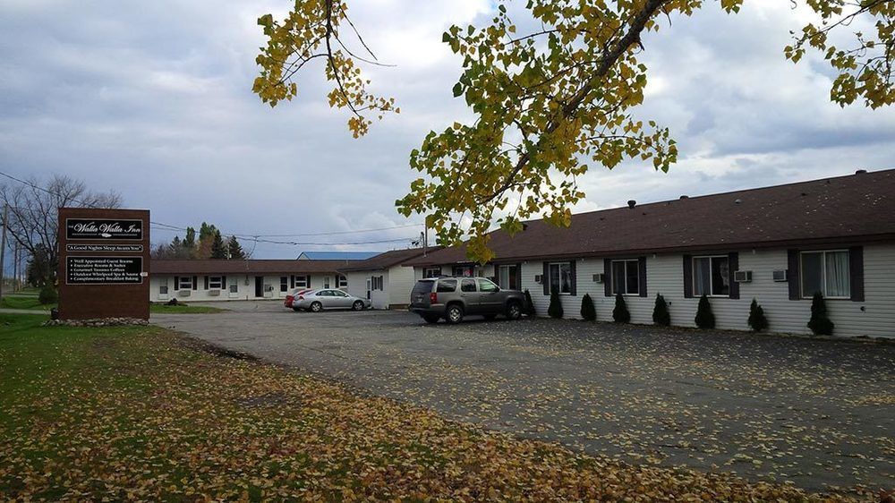 The Walla Walla Inn Rainy River Dış mekan fotoğraf